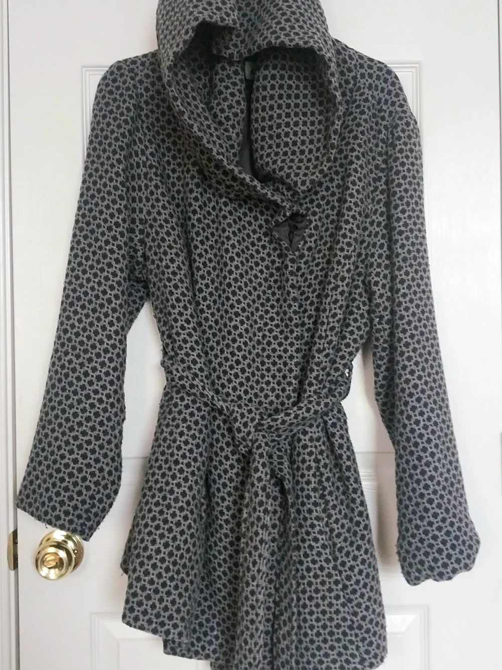 Ava & Viv Wide Collar Belted Wrap Coat Gray Black Geometric Pattern Size 1X